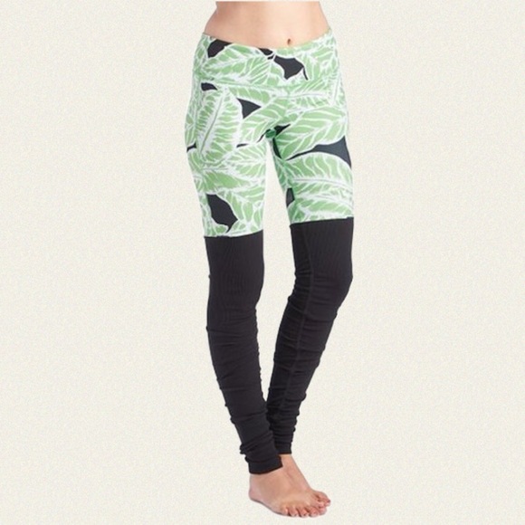 ALO Airbrush High-Waist Goddess Legging - Picture 1 of 6